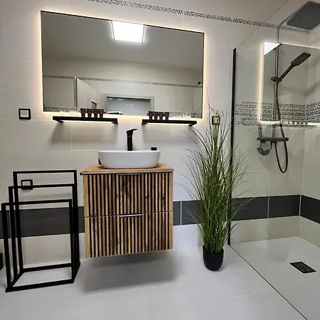 Apartmán Living House Plesivec