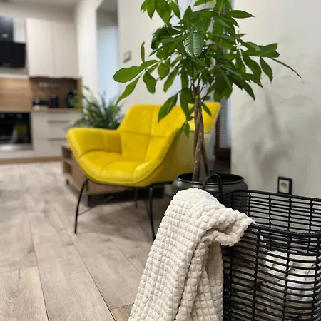 Living House *