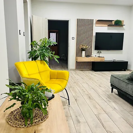 Living House Apartmán *